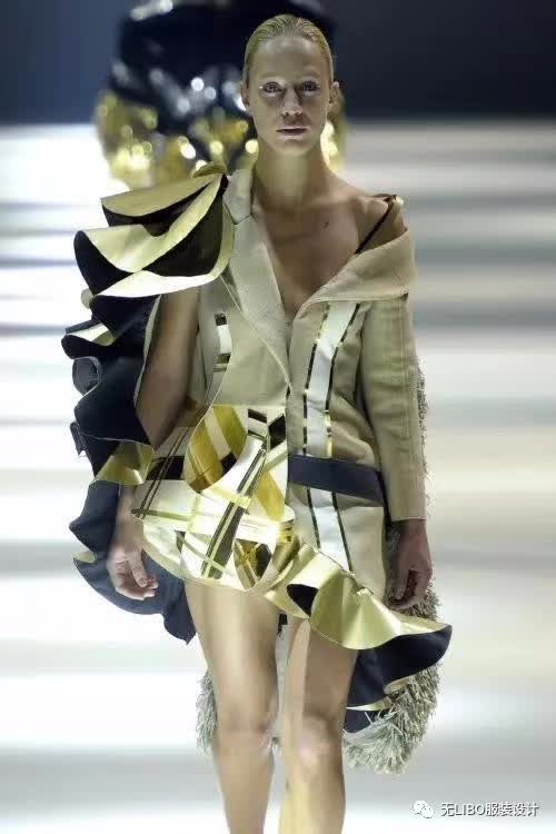 最新时装英语,时尚之家日常风采展现