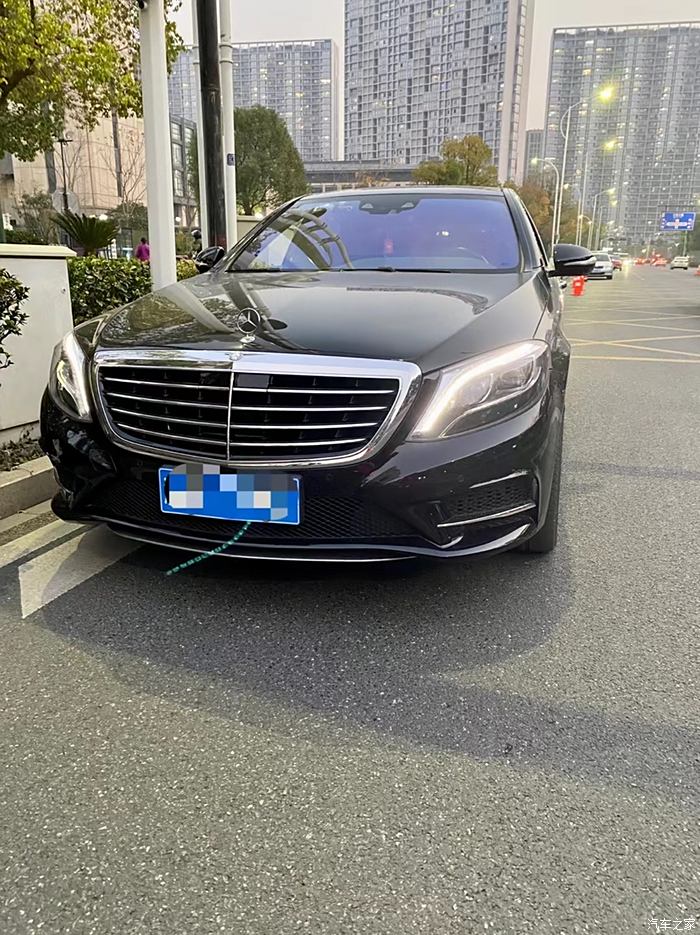 奔驰S400最新落地，豪华与科技的完美融合