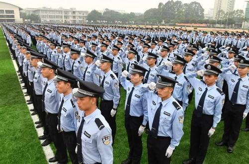 警校联考最新政策，科技引领重塑警校之路，智能时代新篇章开启