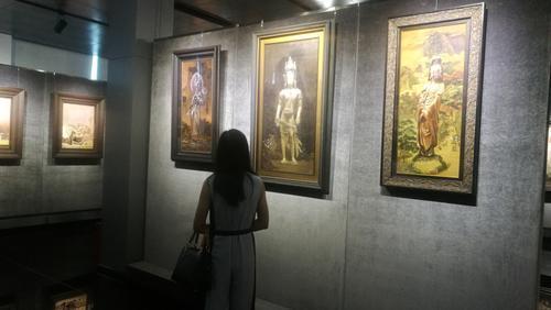 杨玉环最新消息揭秘，小巷深处的惊喜探秘之旅