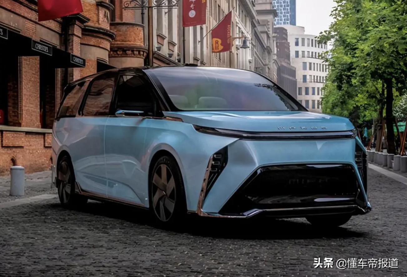 吉利MPV最新谍照揭秘，未来出行的新趋势展望