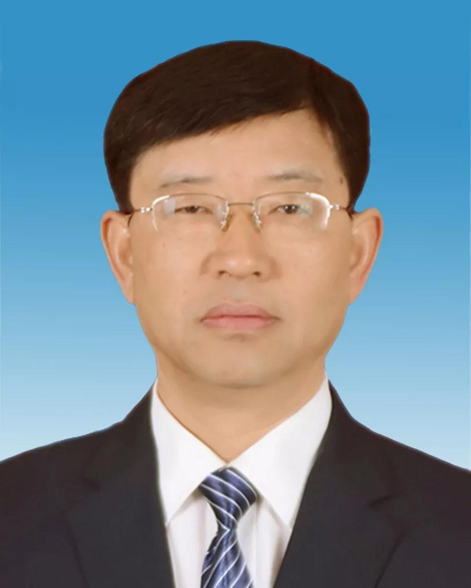 云南省最新任前公示及其背后的故事揭秘