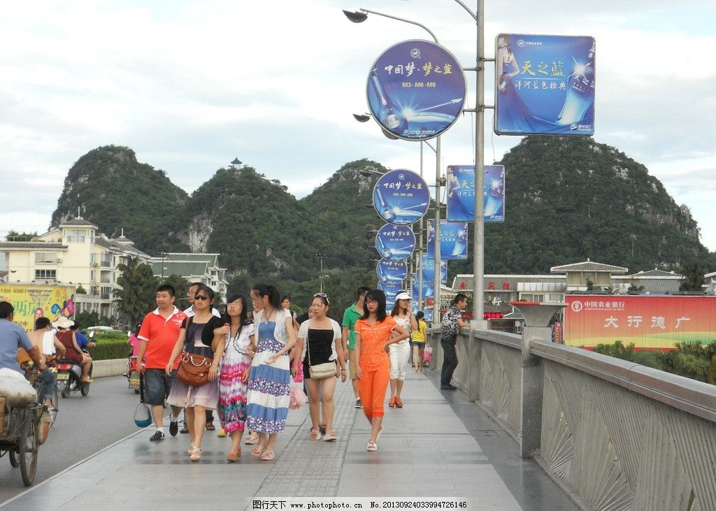 桂林街头探秘,巷弄深处的神秘小店与美食天堂之旅!